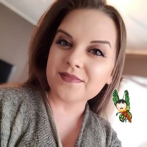 Meet your Posher, Carrie